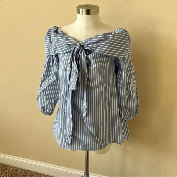 Pleione Off Shoulder Bow Top In Blue White Stripe Size S 14485 - Picture 7 of 11